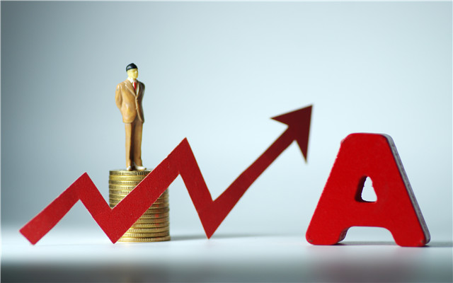 160.38,武坐,一哥,吳興,廣發基金,任職 任職一年半業績達160.38%  廣發基金吳興武坐穩基金圈“一哥”