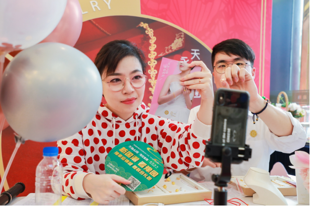 再添,2021,阿里巴巴,財年,一季度,信心 市場再添信心指數(shù) 阿里巴巴2021財年一季度業(yè)績?nèi)娉A(yù)期 