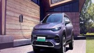 對騰勢,視新,戴姆勒,與否,車型,做出 視新車型成功與否，戴姆勒或?qū)︱v勢未來做出決定