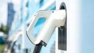 億輛,2.87,保有量,機動車,一季度,新增 一季度新增機動車創新高 我國汽車保有量達2.87億輛