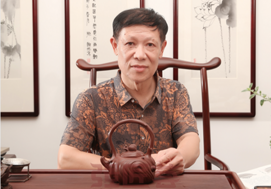 雅韻,強匠,洪順,暗香,千錘百煉,紫砂壺 “強匠薈”紫砂壺名家丁洪順 千錘百煉造就暗香雅韻人生