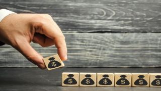 51.4,29,17723,電鰻,首尾,管理費 電鰻財經|最高51.4億元最低29萬元 基金公司管理費收入首尾相差17723倍