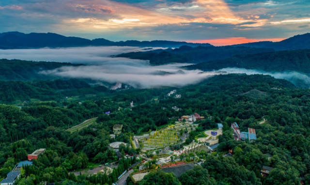 祥源,文旅,戰(zhàn)報(bào),致勝,驚艷,訣竅 祥源文旅：“十一”戰(zhàn)報(bào)驚艷  “內(nèi)涵+流量”或?yàn)橹聞僭E竅